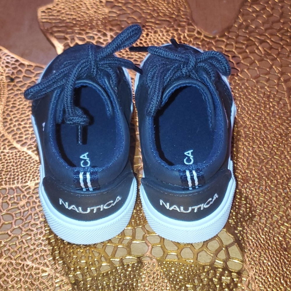 Nautica Toddler's Shoes - Picture 5 of 6